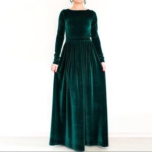 NWT Emerald Green Long Sleeve Maxi Dress-Gorgeous!